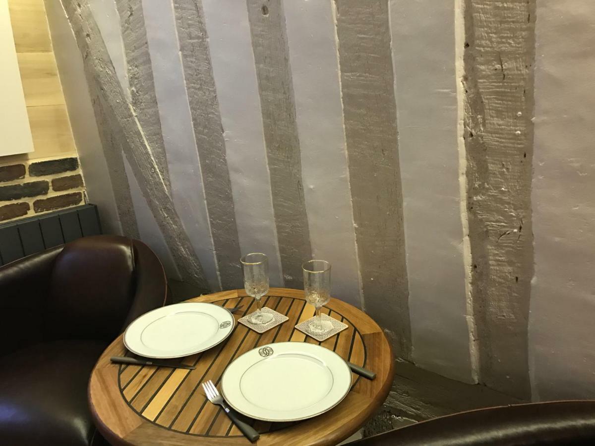Apartament Le Lingotin Honfleur Zewnętrze zdjęcie