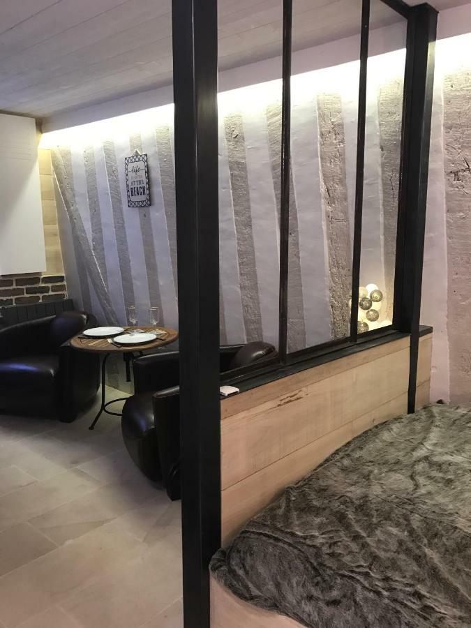 Apartament Le Lingotin Honfleur Zewnętrze zdjęcie
