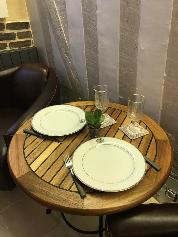 Apartament Le Lingotin Honfleur Zewnętrze zdjęcie